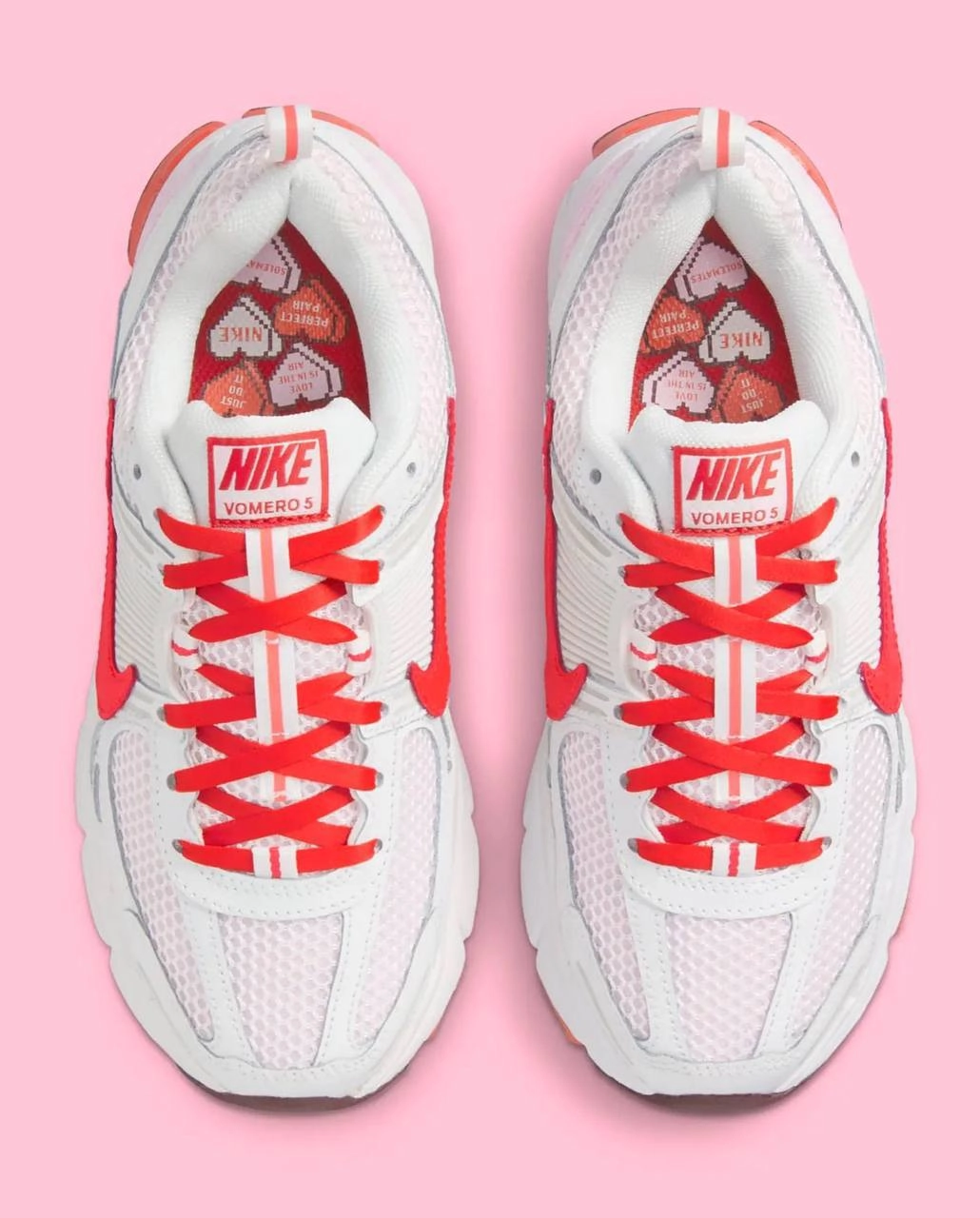 Nike выпустит кроссы для признания в любви! Дроп планируется ко Дню святого Валентина, цена — 160 баксов. 
Больше сердечек богу сердечек ❤️
🍕 зумеры любят пиццу | Сетка — новая социальная сеть от hh.ru