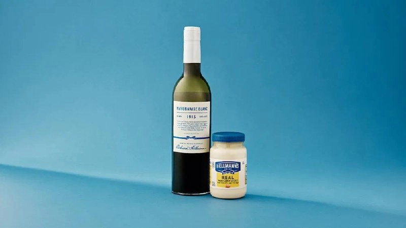 Бренд майонеза Hellmann's решил, что его продукт настолько изысканный, что решил упаковать его в бутылку из-под вина | Сетка — новая социальная сеть от hh.ru