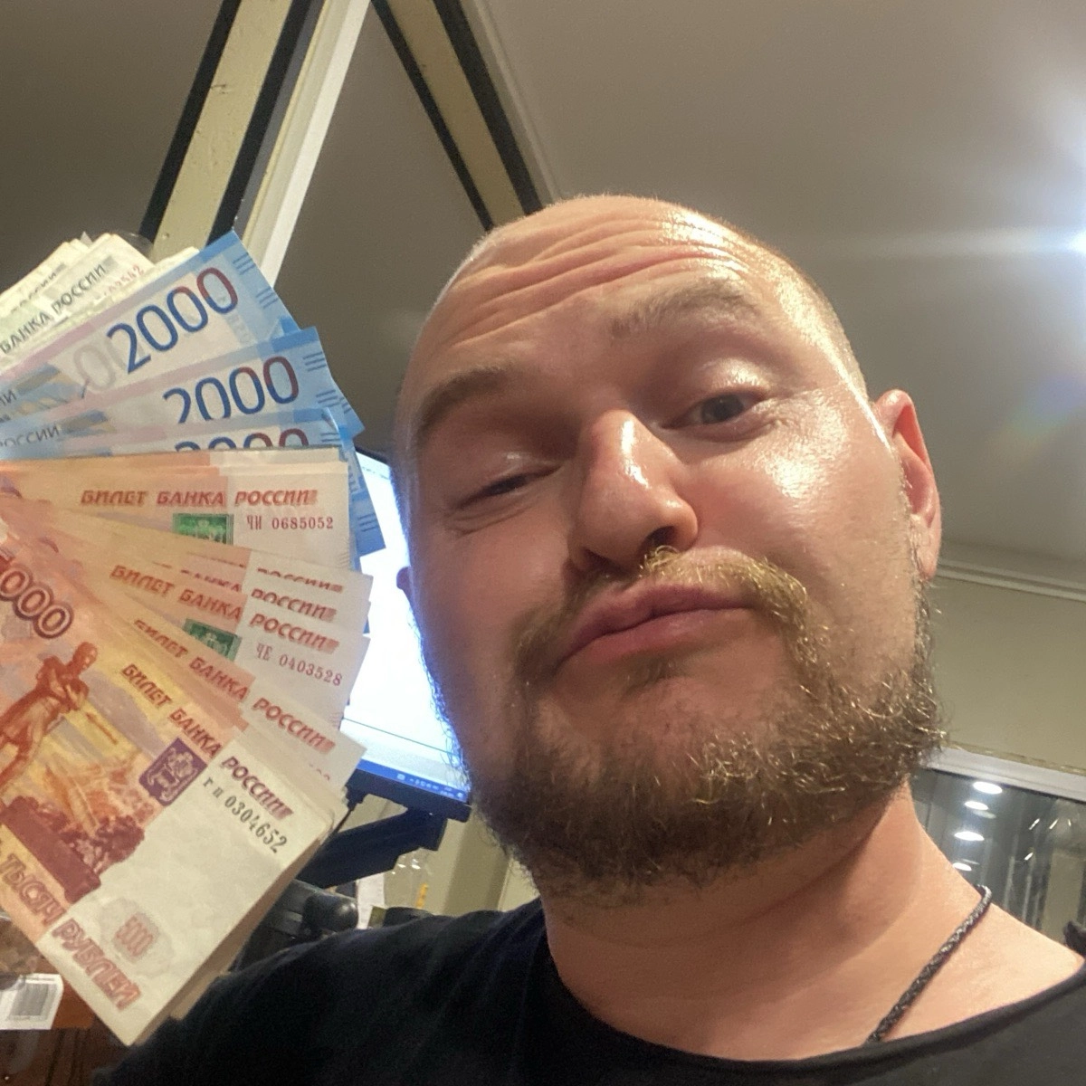 Виктор Учайкин