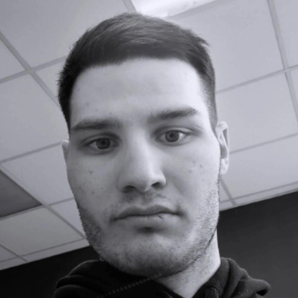Евгений Лукин