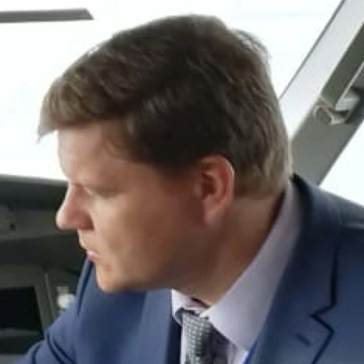 Денис Леготин