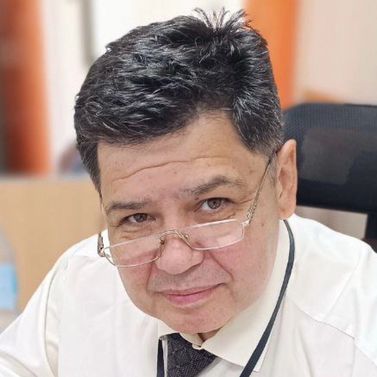 Андрей Ермолаев