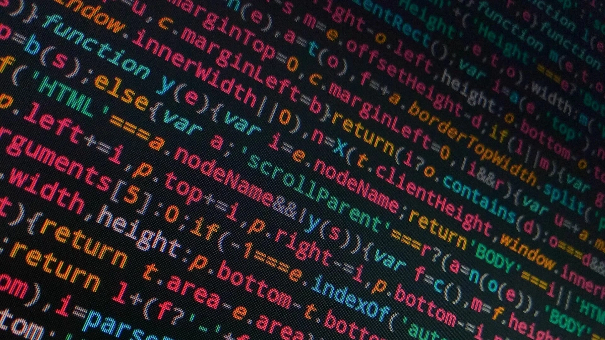 using namespace std; — это директива, которая упрощает код, позволяя использовать имена элементов из стандартной библиотеки C без необходимости указывать префикс std:: перед каждым из них | Сетка — новая социальная сеть от hh.ru