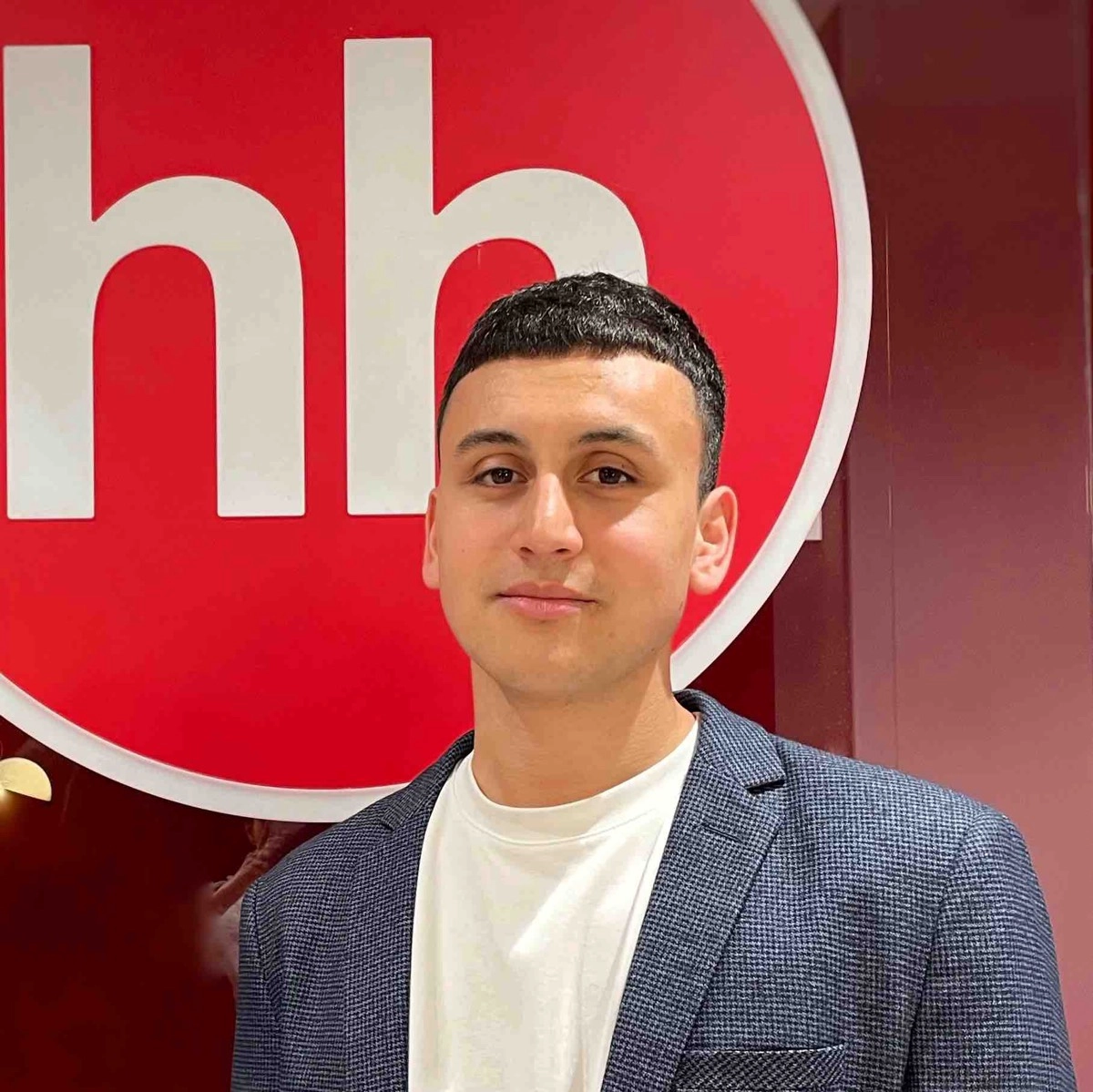 Амир Бабаев | Сетка — социальная сеть от hh.ru