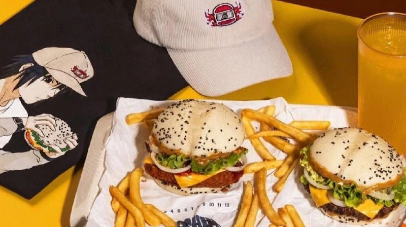 Внезапная коллаборация: Burger King Франция запартнерились с «Наруто».
В рамках сотрудничества выпустили два бургера – «Наруто» и «Саске» | Сетка — новая социальная сеть от hh.ru
