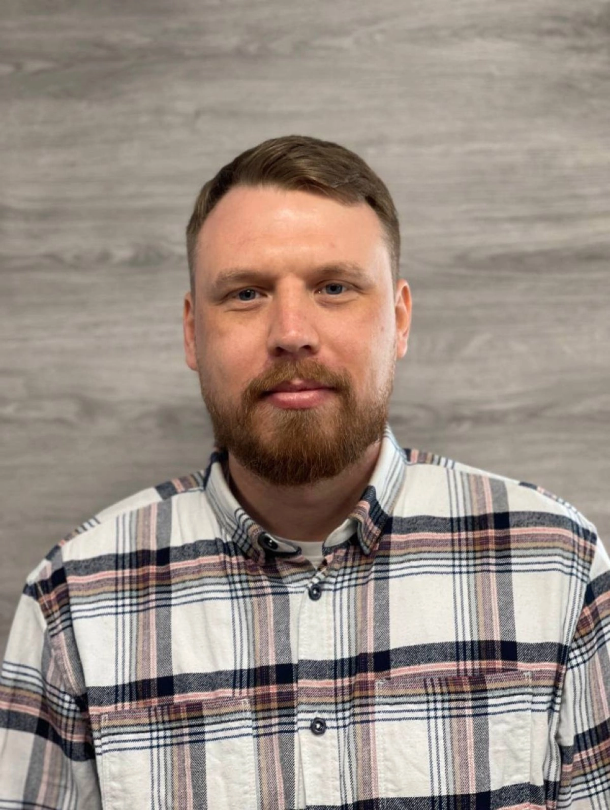 Борис Исаев