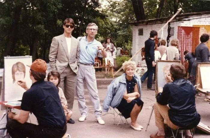 Том Круз в Москве
В мае 1988 года Том Круз, посетил СССР вместе со своей супругой (на тот момент) Мими Роджерс | Сетка — новая социальная сеть от hh.ru