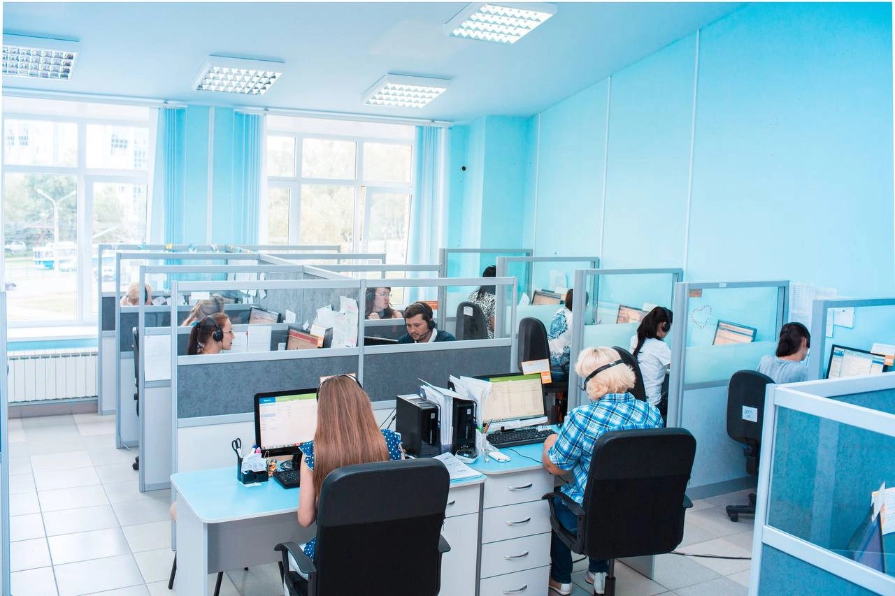 Несколько советов по улучшению здоровья при офисной работе ⬇️


Регулярно делайте перерывы и разминайтесь. Сидячий образ жизни может привести к проблемам с позвоночником и мышцами | Сетка — новая социальная сеть от hh.ru