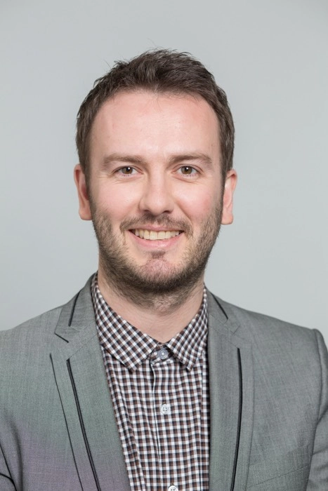 Anton Roslavtsev | Сетка — социальная сеть от hh.ru