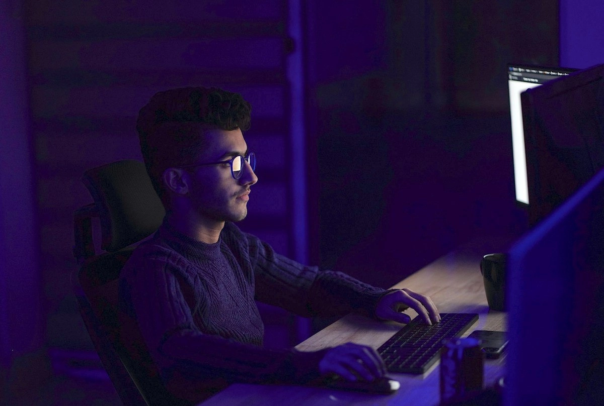 Сетевые технологии с нуля [или почти с нуля]: подборка книг
https://habr.com/ru/companies/vasexperts/articles/877424/ | Сетка — новая социальная сеть от hh.ru