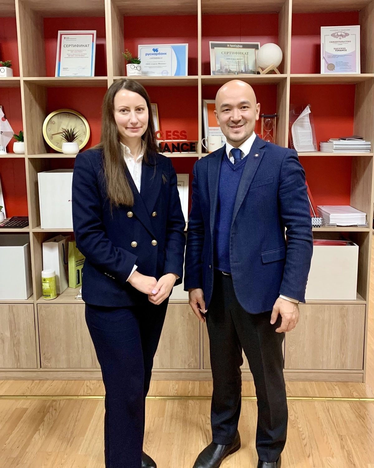 ✅Кейсы Success Finance
До сих пор задают некоторые клиенты и начинающие спецы вопрос по типу: «Зачем брокер/риелтор/агент, если самим можно одобрить, оформить, купить и продать?» Постараюсь ответить н... | Сетка — новая социальная сеть от hh.ru