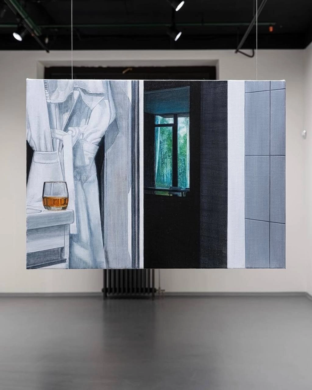 🖼️Новая бесплатная выставка «Эхо настоящего» открылась в Serene gallery
До 5 апреля, вт-сб, 12:00-20:00
Художница фотографировала незаметные локации, а затем превращала их в живопись, отражая особое н... | Сетка — новая социальная сеть от hh.ru