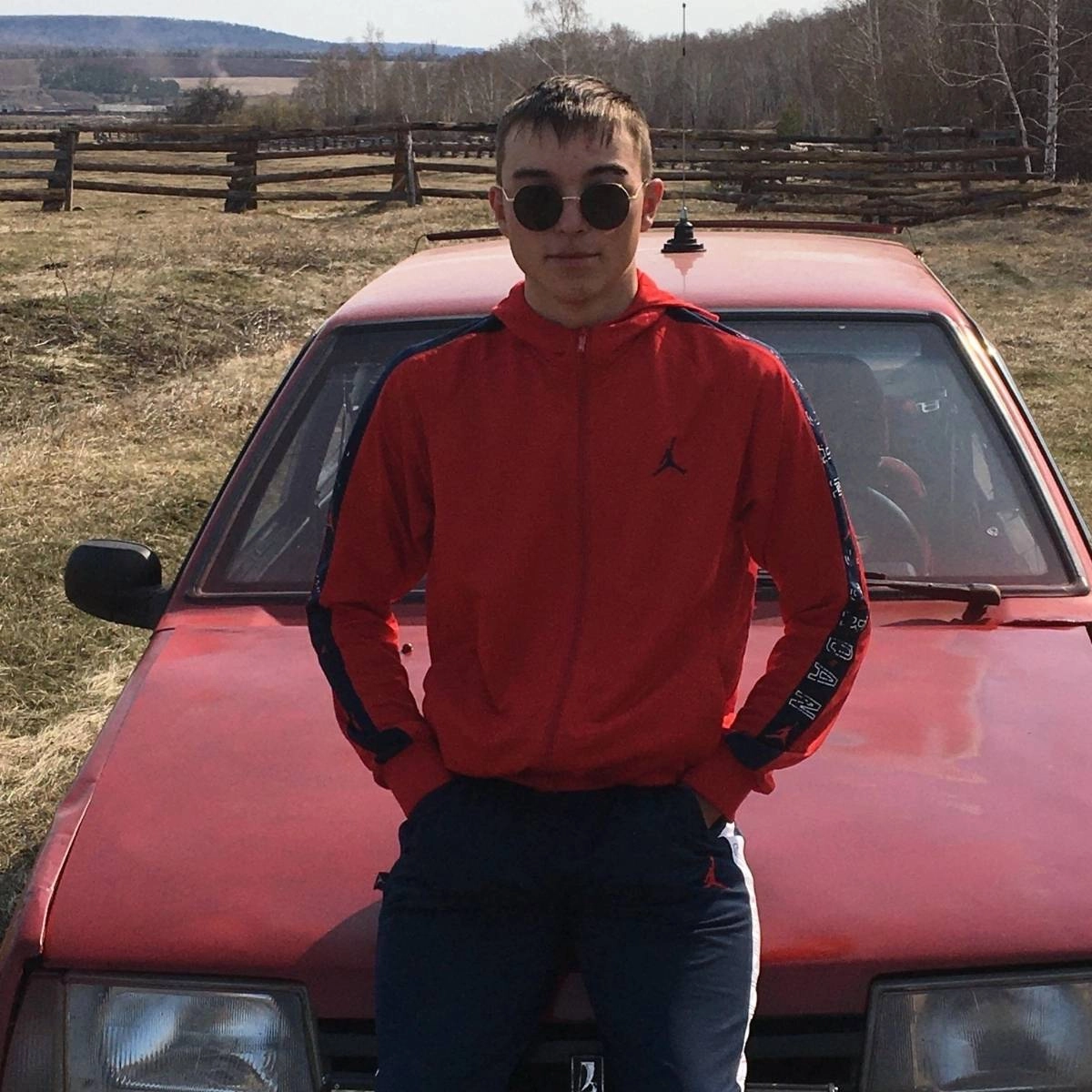 Сергей Кустов