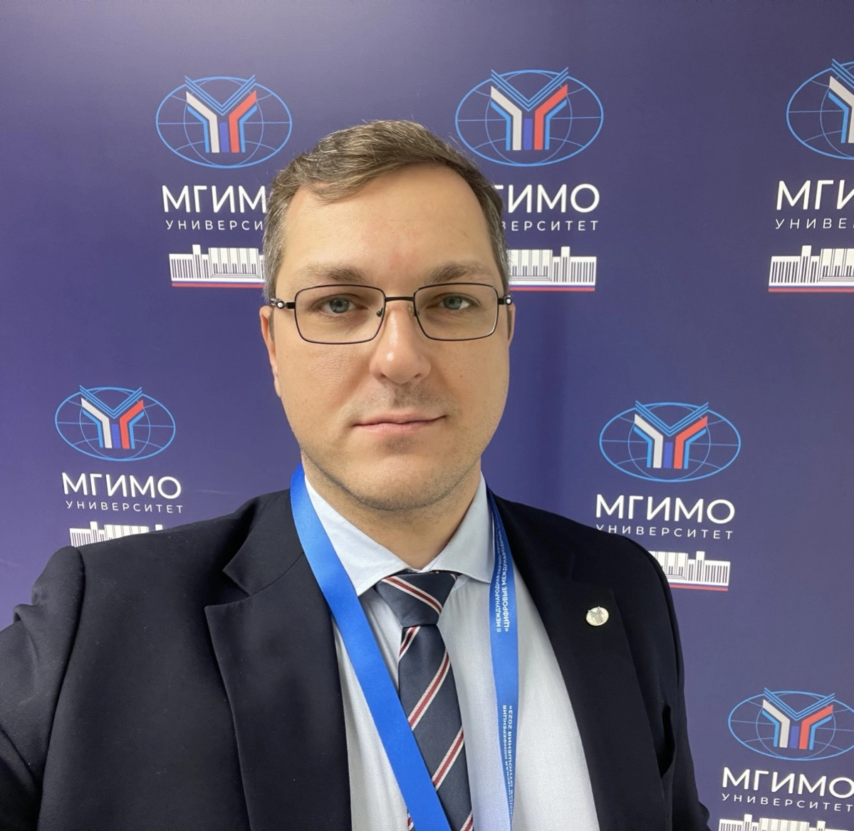 Дмитрий Сухнев