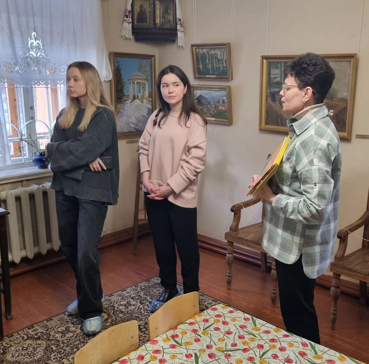 Я в дизайне ничего не понимаю. И потому развитие дизайнеров компании - это для меня какая-то непонятная задача. Как составить трек развития, если ничего не понимаешь в предметной области | Сетка — новая социальная сеть от hh.ru