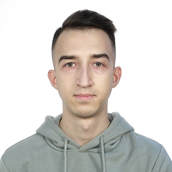 Фархад Дельсуз