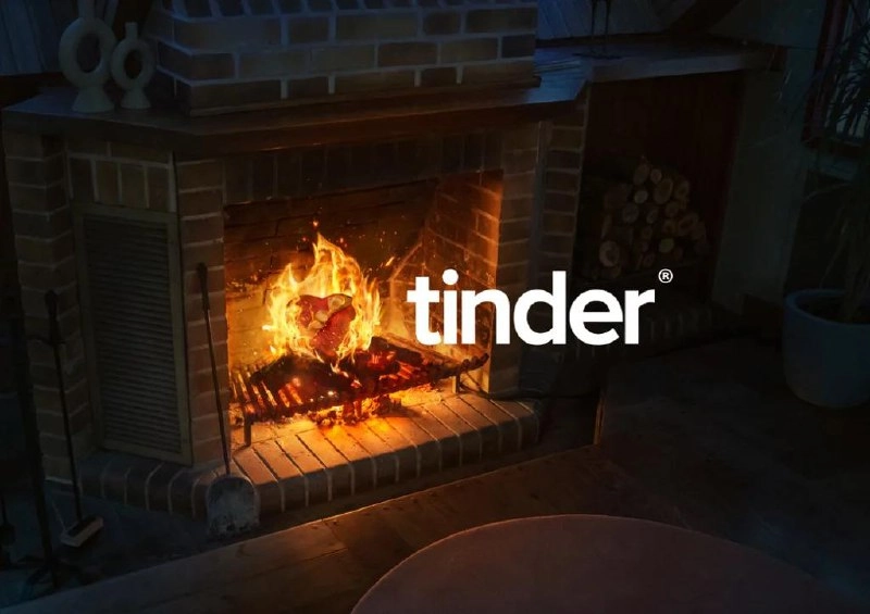Tinder изменил своё лого в Мексике на пламя. Всё дело в том, что 14 апреля в Мексике считается Днем бывших.
«Burned Logo» символизирует ритуал, который часто используют люди после расставания | Сетка — новая социальная сеть от hh.ru