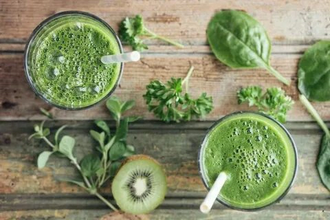 🌱 Микрозелень в коктейлях: свежий витаминный заряд! 🍹  
Привет, друзья! Сегодня я хочу поделиться с вами удивительным способом придать своим коктейлям еще больше свежести, вкуса и пользы для здоровья | Сетка — новая социальная сеть от hh.ru