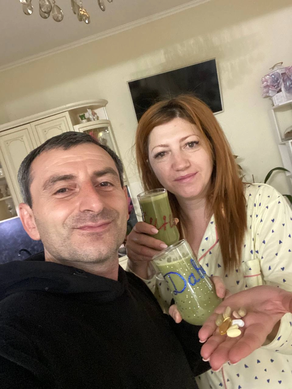 Понедельник — День старта и фокуса🔥
✨ Понедельник — не наказание, а возможность | Сетка — новая социальная сеть от hh.ru