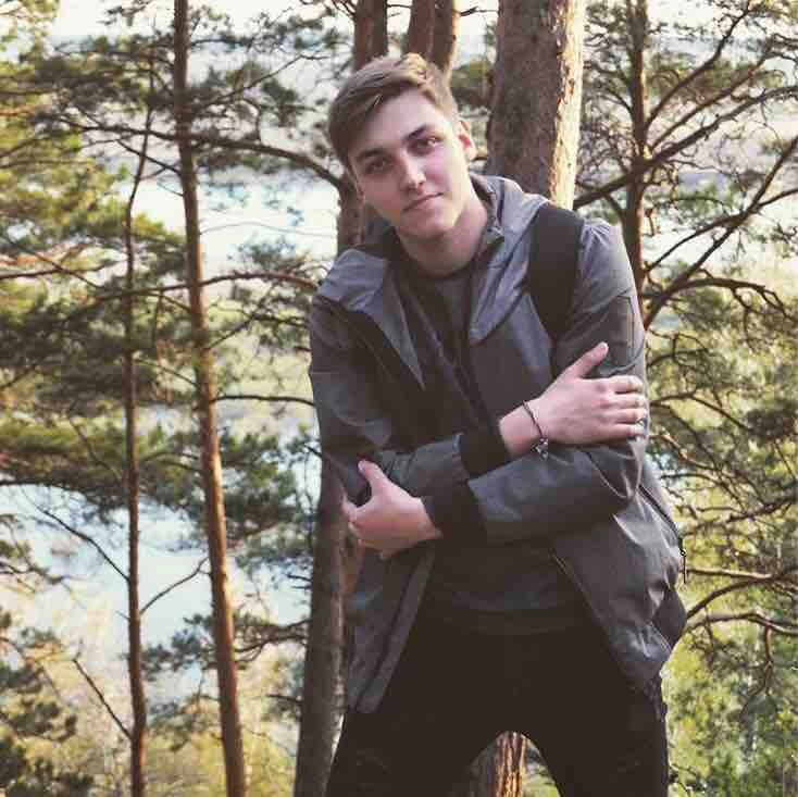 Семён Волков | Сетка — социальная сеть от hh.ru