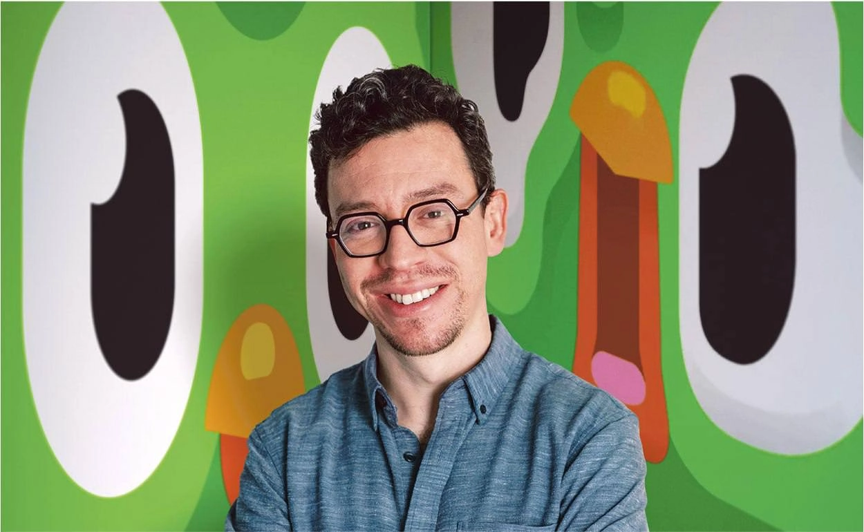 Duolingo переходит на стратегию AI-first
Duolingo - это главное мобильное приложение для изучения языков в мире:
- 103 млн ежемесячная аудитория;
- 830 человек в штате;
- 748 млн $ выручка;
- 17 млрд ... | Сетка — новая социальная сеть от hh.ru