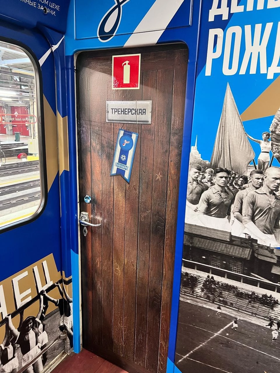 Мелочей не бывает
Обожаю когда к реализации того или иного проекта подходят особенно щепетильно и не забывают про детали | Сетка — новая социальная сеть от hh.ru