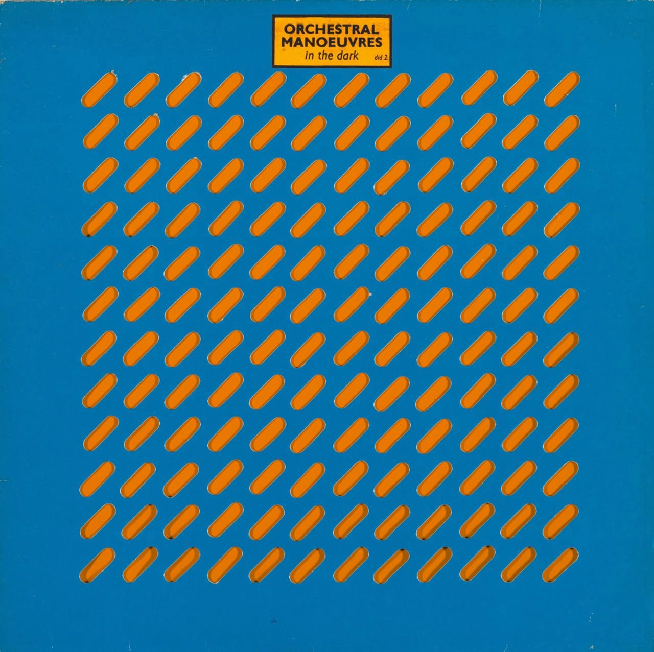 Peter Saville
Графический дизайнер, который делал обложки для групп Joy Division, New Order и других. Он не просто выполнял заказы, а подходил к работе как художник, предлагая свое видение | Сетка — новая социальная сеть от hh.ru
