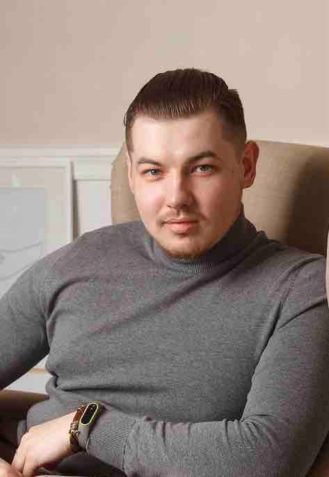 Андрей Волков