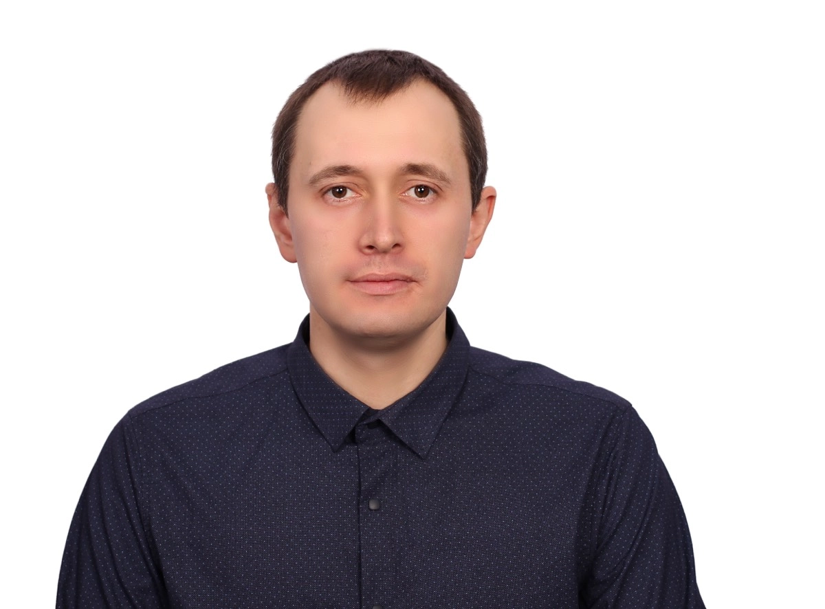 Александр Баканов
