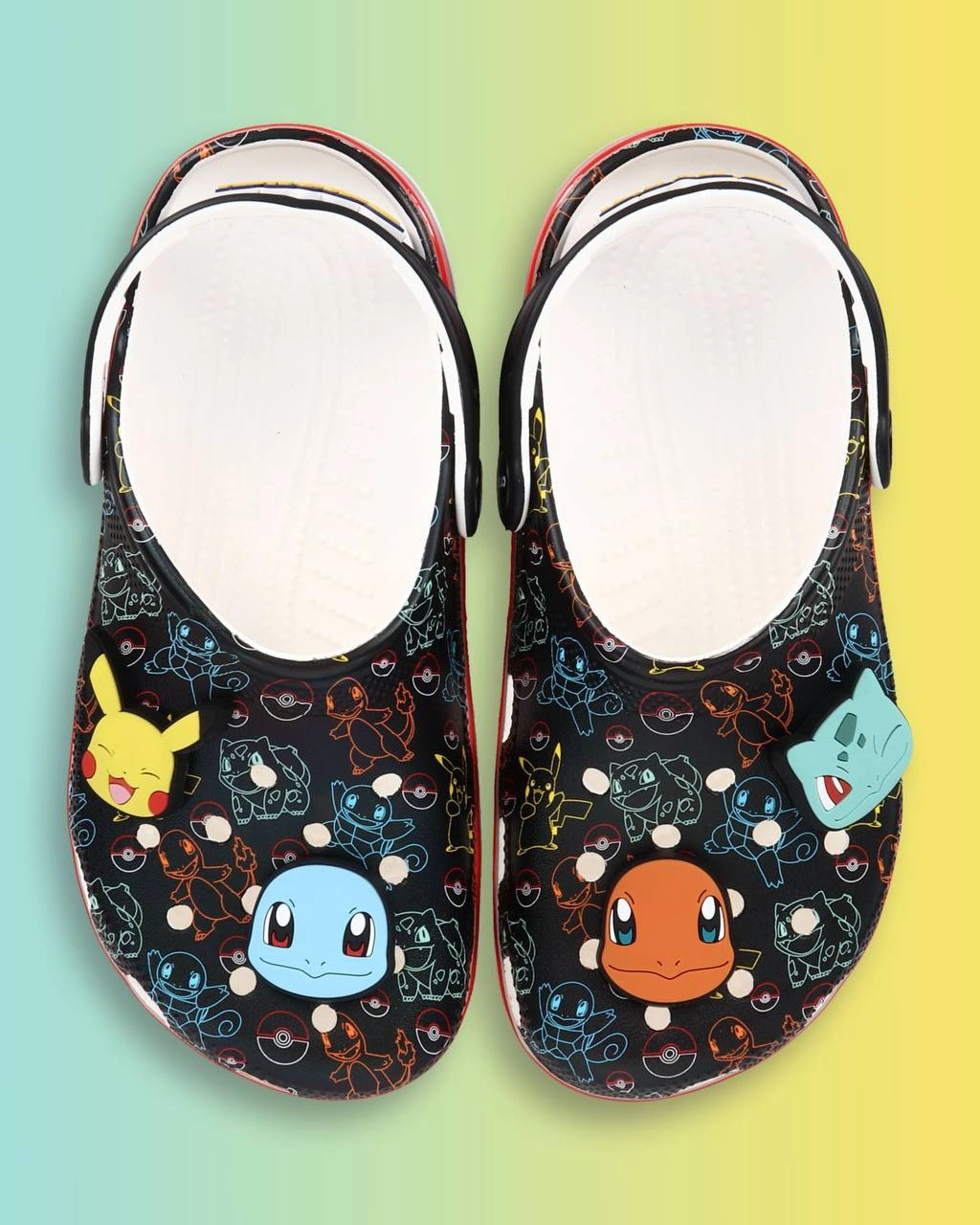 Ооо, Crocs выпустят клогги с БЛЕСТКАМИ и покемонами. В линейке будут розовые и черные клогги, выполненные в стилистике и с деталями мульта, а также джиббитсы с персонажами | Сетка — новая социальная сеть от hh.ru