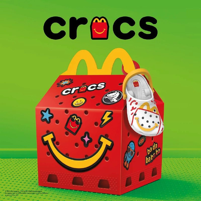 Прикол, в брунейском McDonald’s произошла коллаба с Crocs | Сетка — новая социальная сеть от hh.ru