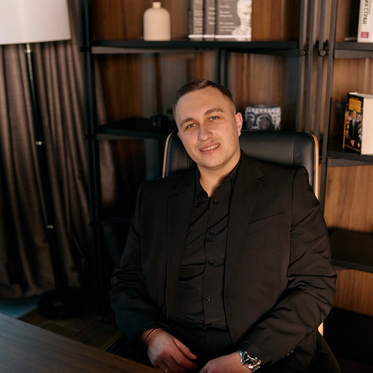 Константин Борисов