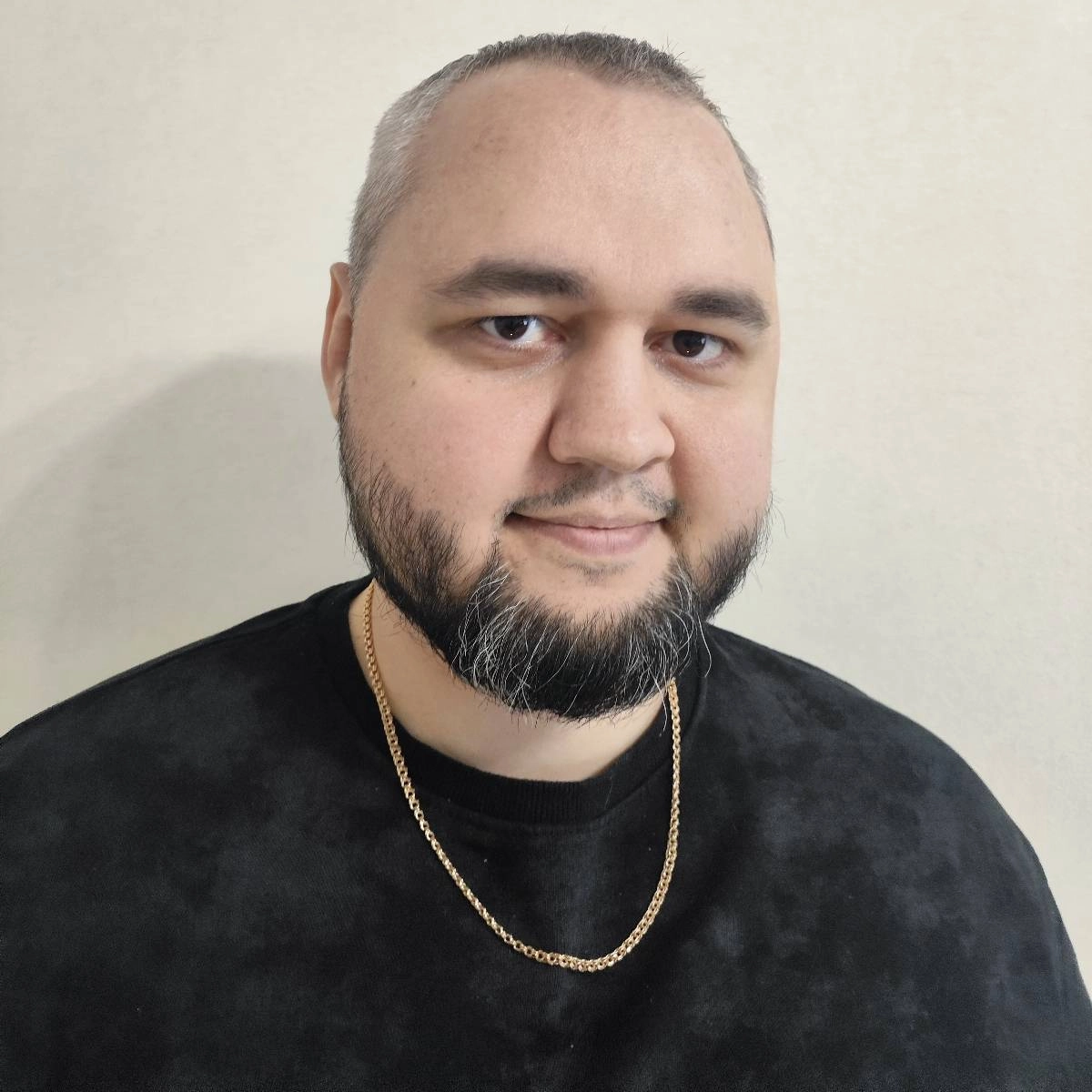 Никита Белов