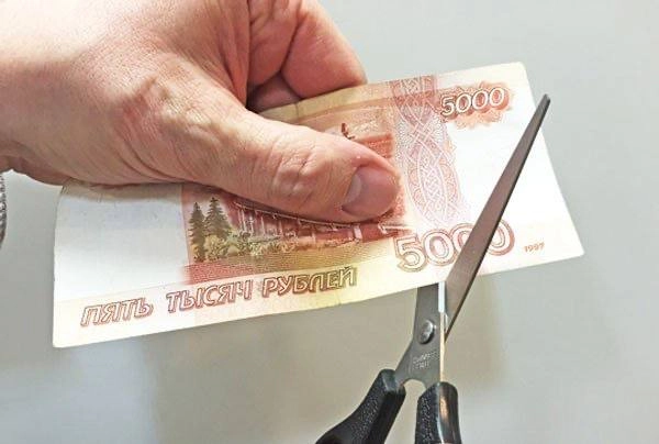 Максимальный размер снижения премии ограничат 20% от ежемесячного заработка
Владимир Путин подписал Федеральный закон от 7 июня 2025 г | Сетка — новая социальная сеть от hh.ru