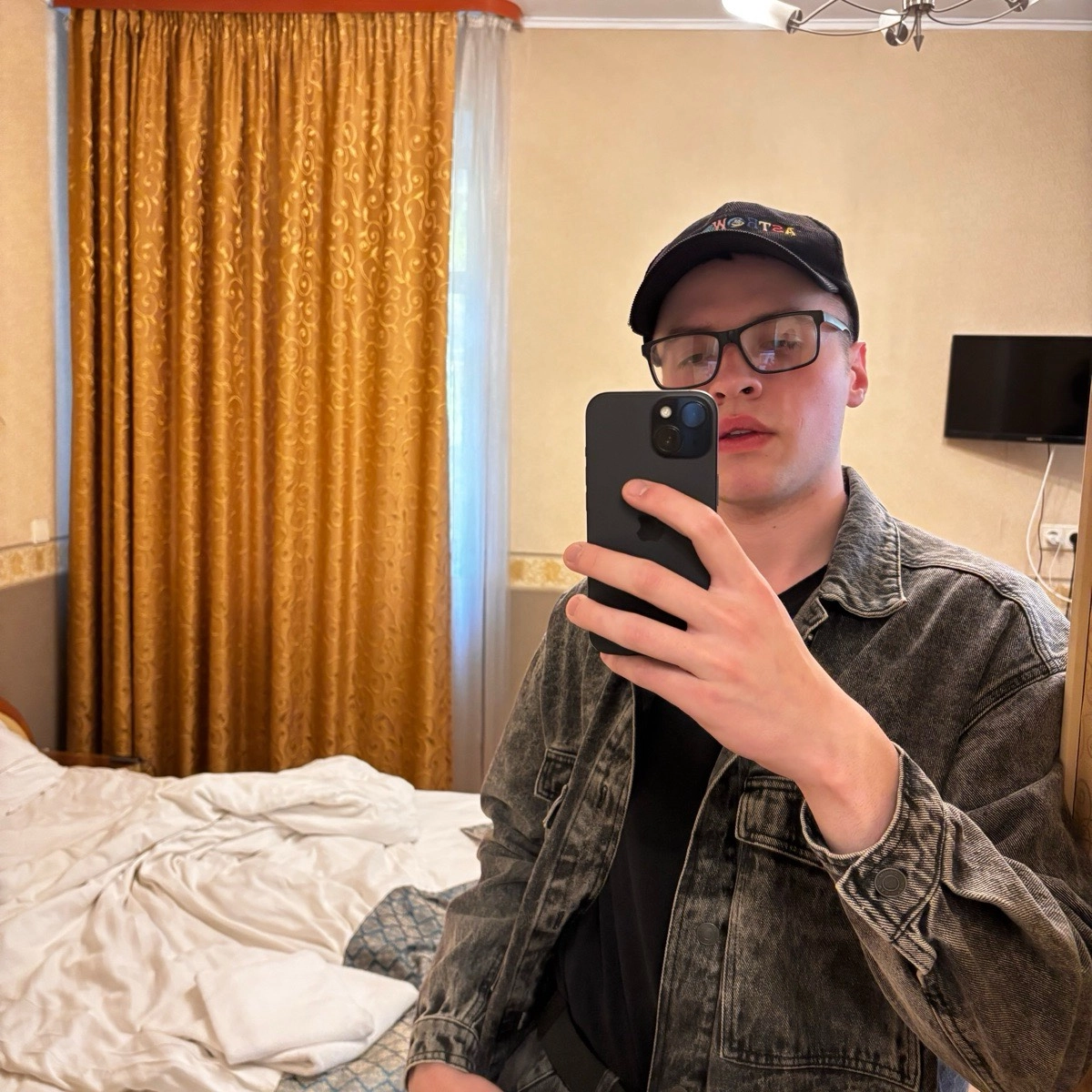Иван Извеков