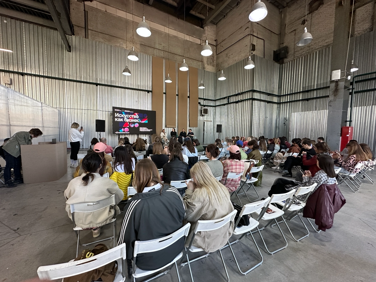 PORT ART FAIR 2025 | Сетка — новая социальная сеть от hh.ru