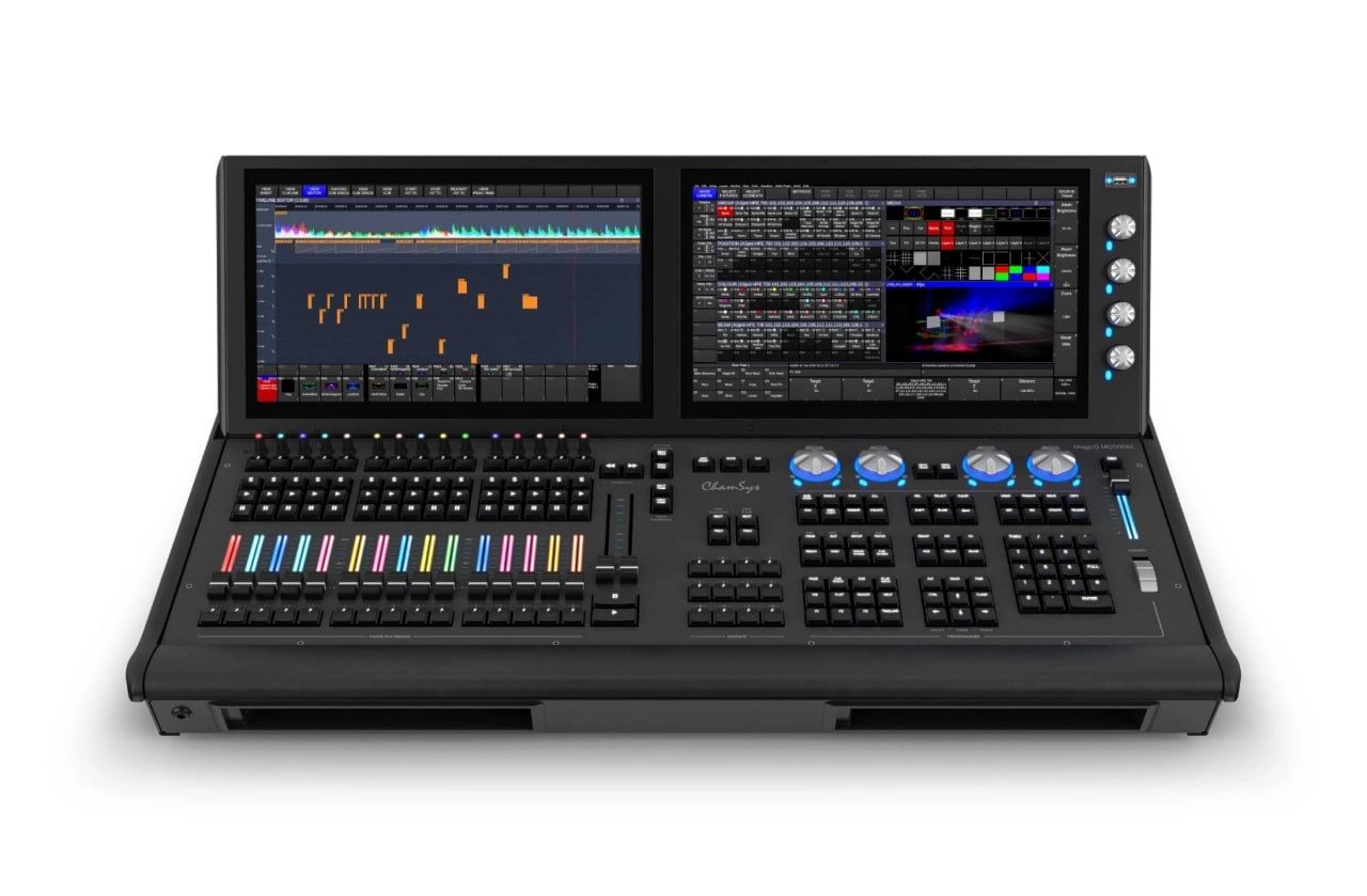 Пульт управления светом MagicQ MQ500M+
Бренд: Chamsys
Артикул: CS100607
Наличие: 1 шт.
Световая консоль MagicQ MQ500M+ 
400 DMX потоков. Моторизированные фейдера | Сетка — новая социальная сеть от hh.ru