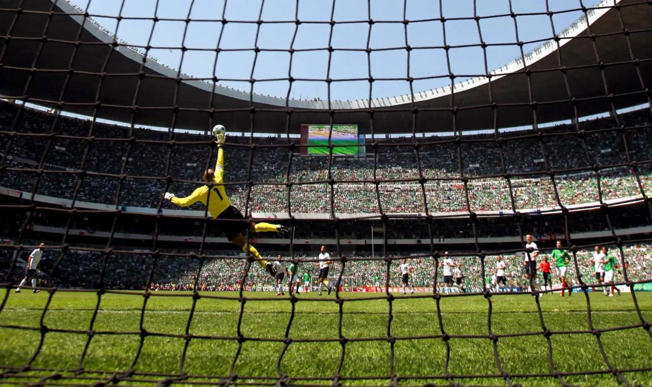FIFA впервые подписала Airbnb в качестве партнера. И сразу на три турнира: КЧМ‑2025, ЧМ‑2026 и ЖЧМ‑2027 | Сетка — новая социальная сеть от hh.ru