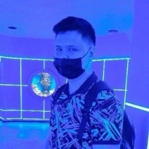 Владислав Сахаров