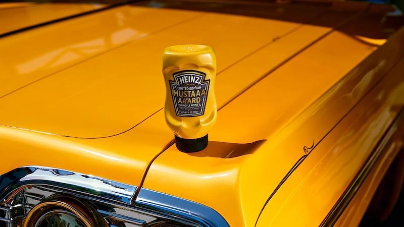 Heinz выпустил лимитированную серию горчицы с продюсером самого вирального западного трека прошлого года «They Not Like Us» | Сетка — новая социальная сеть от hh.ru