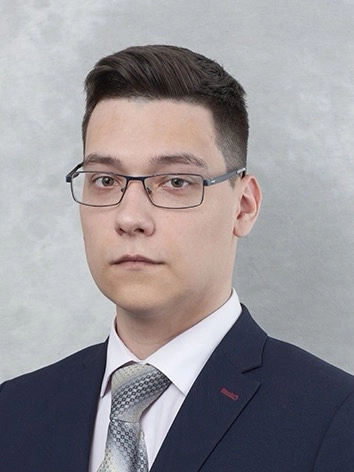 Максим Макеев
