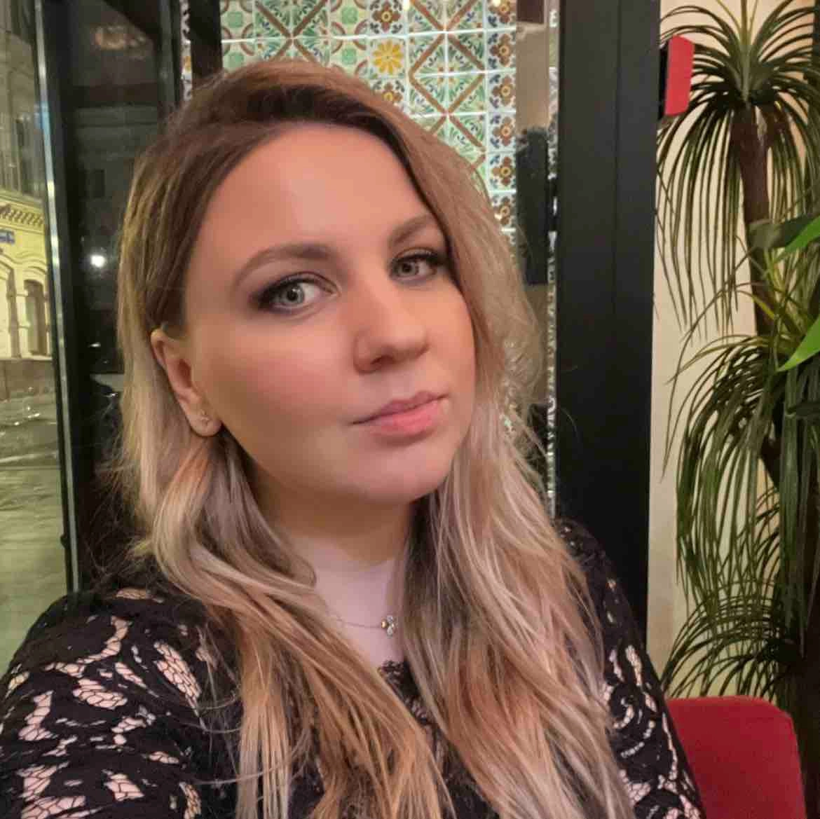 Елена Маркова | Сетка — социальная сеть от hh.ru