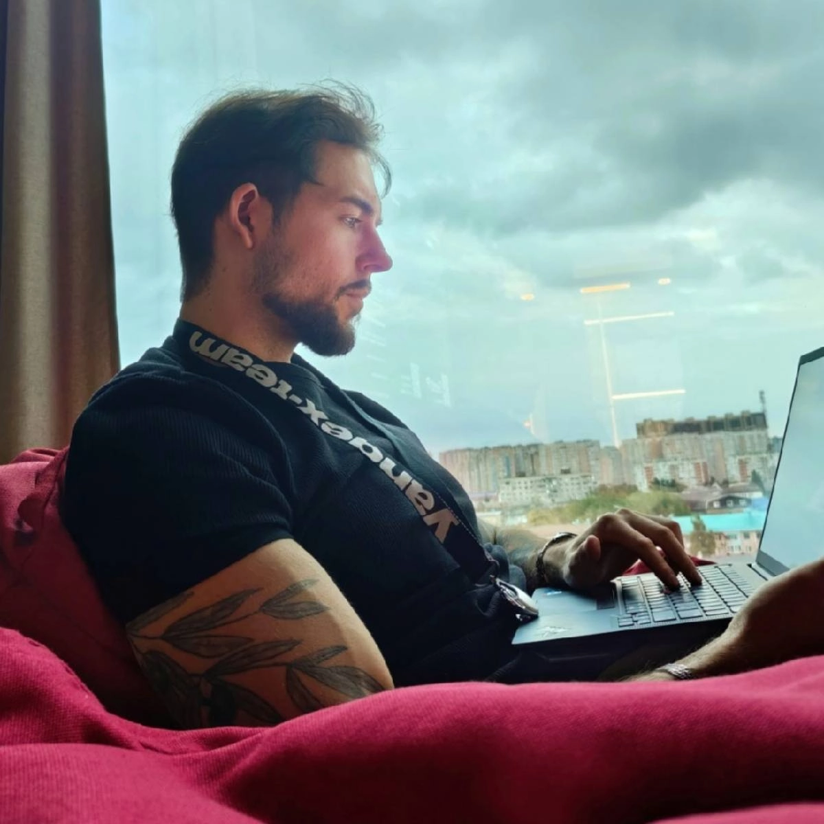 Network member avatar