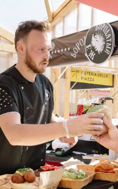 ☀️Фестиваль «Большой пикник»
26 июля-2 августа 10:00-20:00
На празднике вкуса, спорта и семейного отдыха вас ждут мастер-классы от шеф-поваров, дегустации блюд и подарки
Подробнее
▫️Вход свободный
📍Па... | Сетка — социальная сеть от hh.ru
