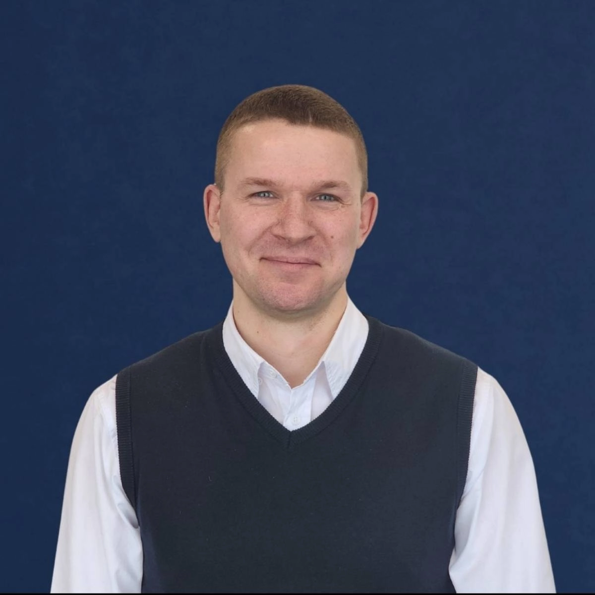 Антон Володин