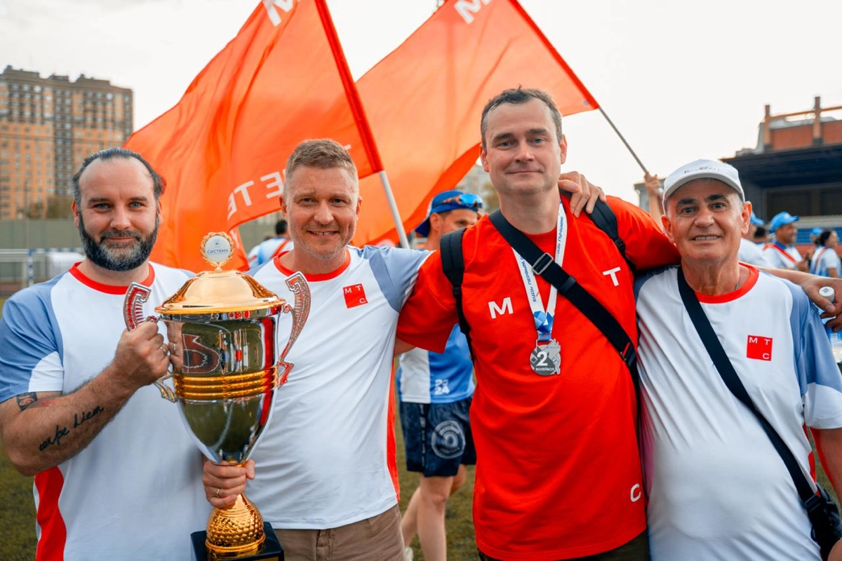 Люди, с которых хочется брать пример ❤️ | Сетка — социальная сеть от hh.ru