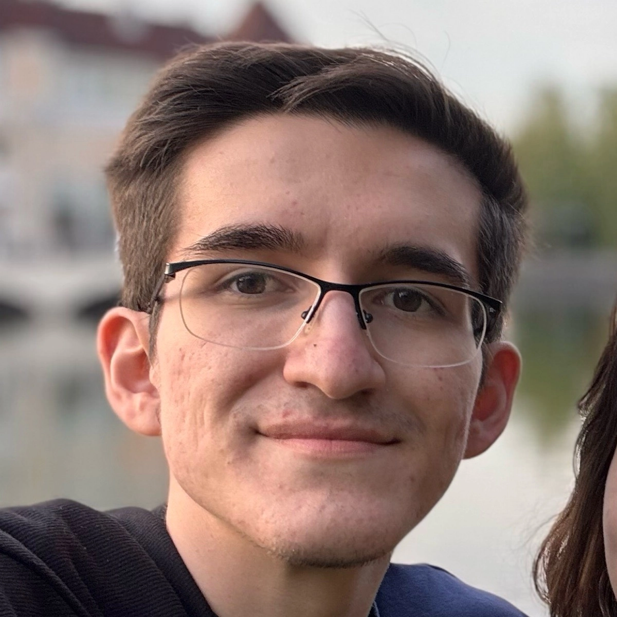 Даниил Сапеску