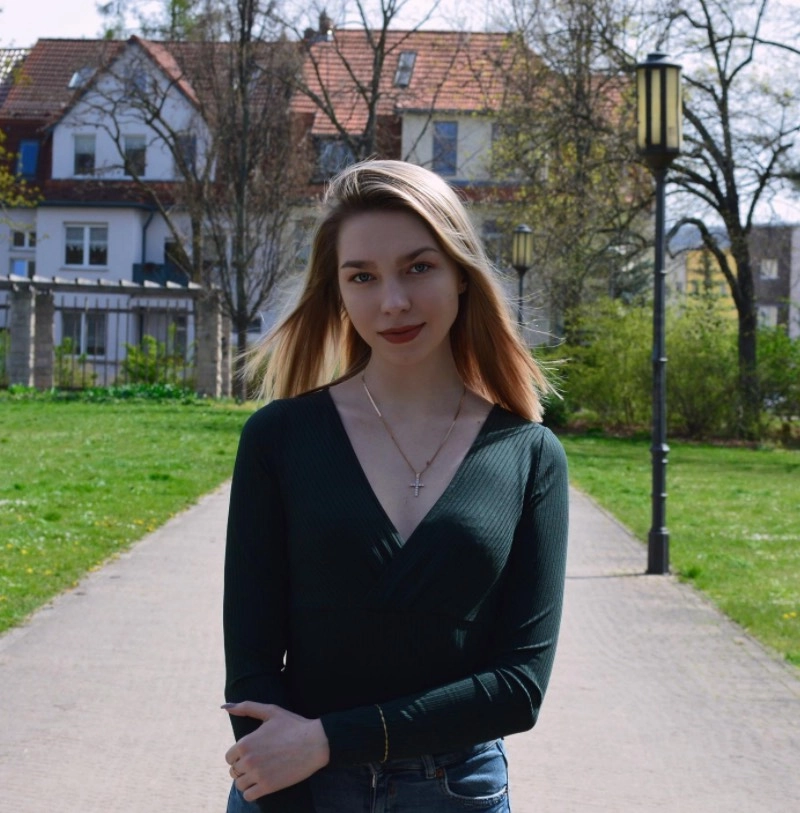 Полина Сергеева