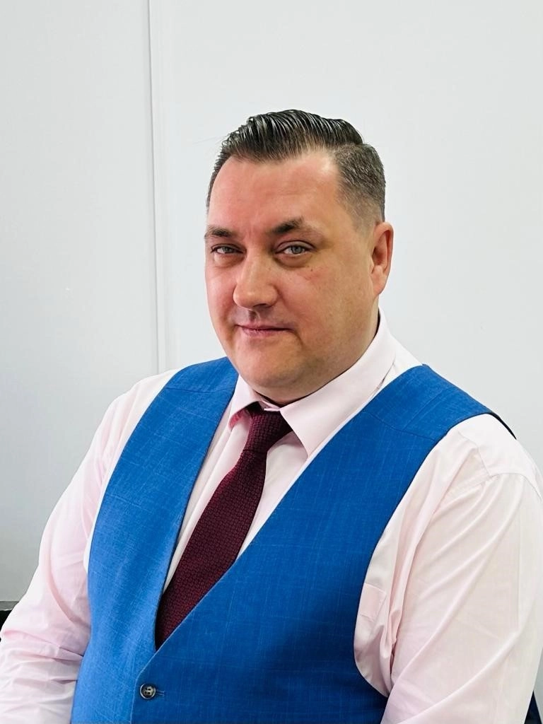 Сергей Жуков | Сетка — социальная сеть от hh.ru