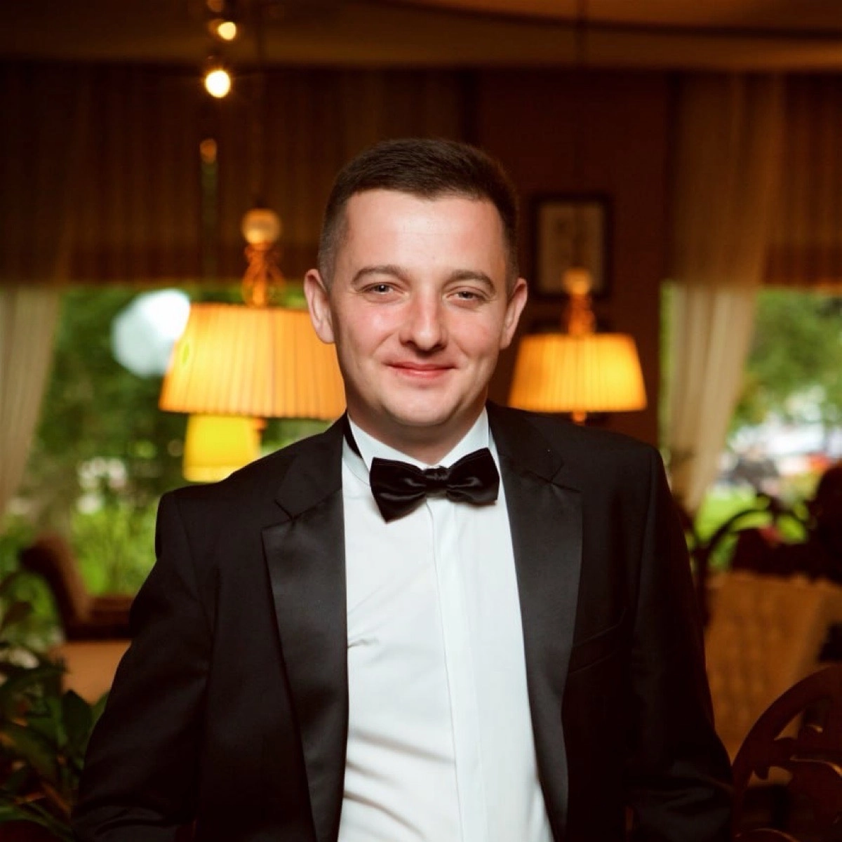 Роман Долгих